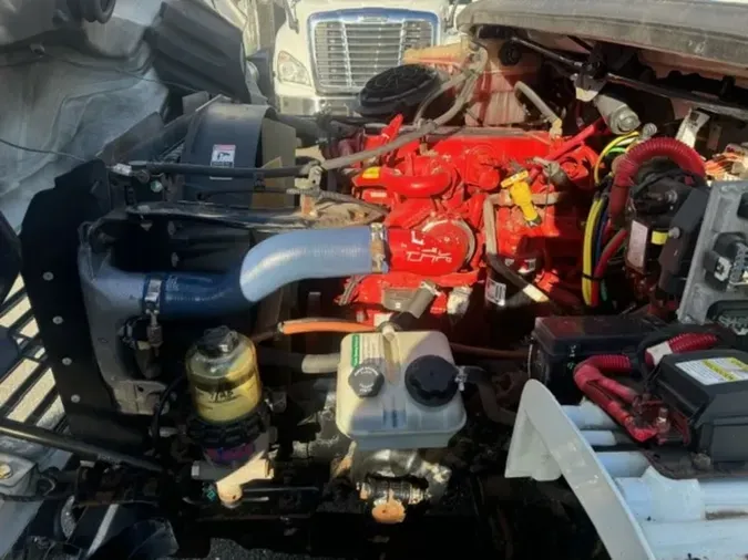 2019 FREIGHTLINER/MERCEDES M2 10697cc763034ffc68814ac975406a02aa0