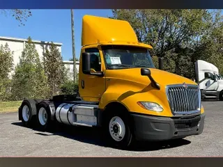 2019 INT LT625 6x4