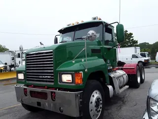 2018 MACK TRUCKS, INC. CHU613
