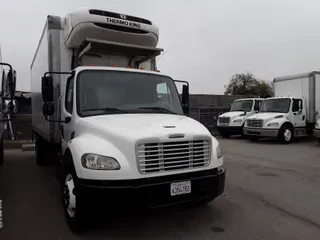 2017 FREIGHTLINER/MERCEDES M2 106