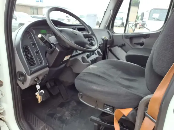 2019 FREIGHTLINER/MERCEDES M2 106