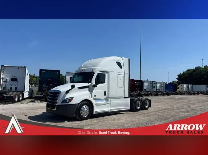 2020 FREIGHTLINER CA126