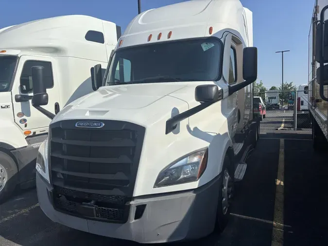 2020 Freightliner Cascadia