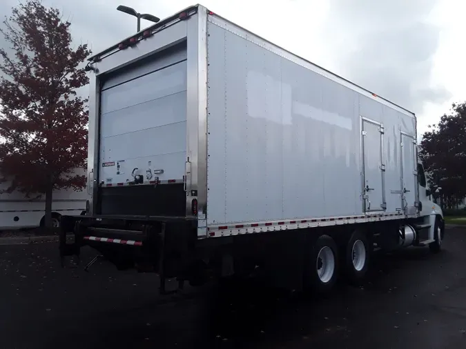 2018 FREIGHTLINER/MERCEDES CASCADIA