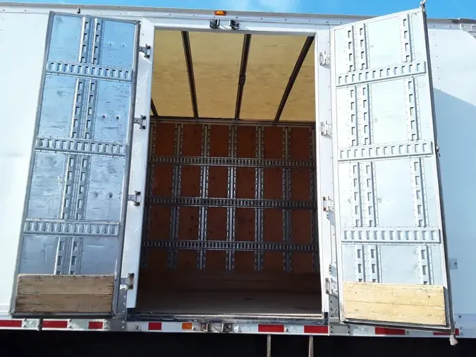 2019 FREIGHTLINER/MERCEDES M2 106