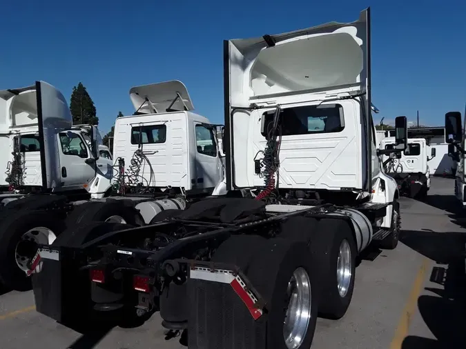 2020 NAVISTAR INTERNATIONAL LT625 DAYCAB T/A97e6842babbed2bb1ccc4a70e27058ce