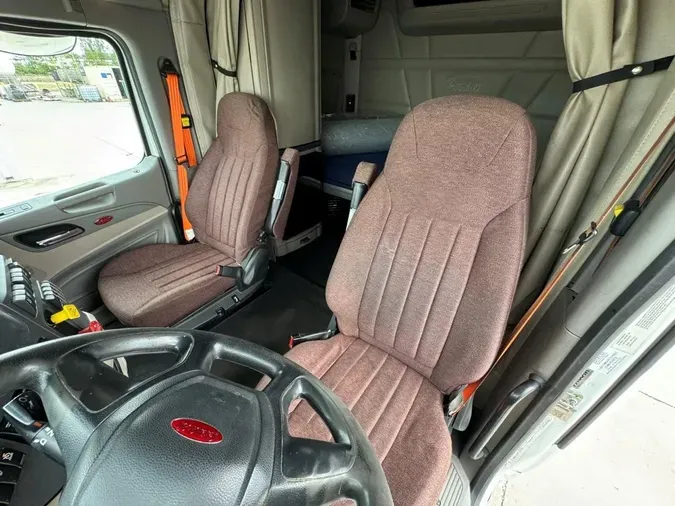 2022 Peterbilt 57997e68e4011ef3e3e68cd3ec921b1a2f0