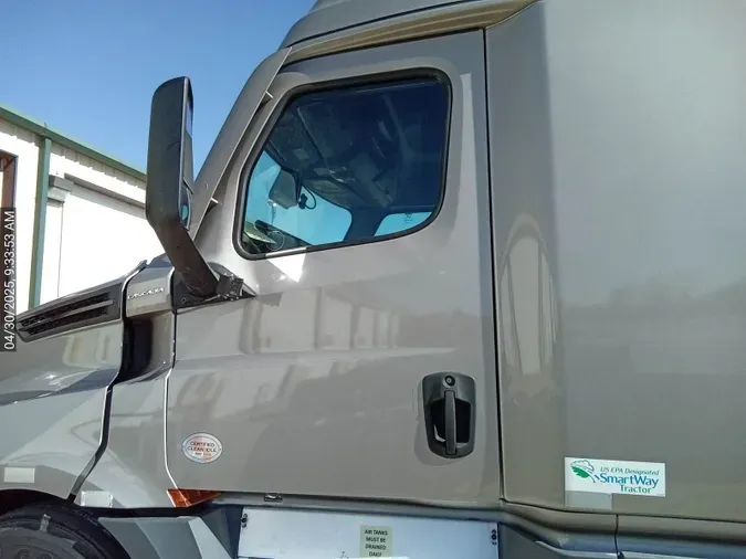 2021 Freightliner Cascadia