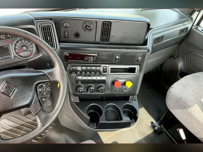 2021 INT LT625 6x4