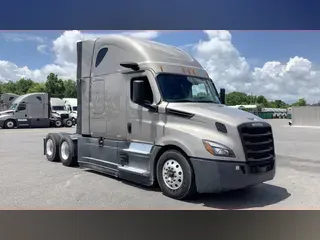 2022 Freightliner Cascadia 126