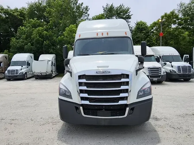 2020 Freightliner T12664ST