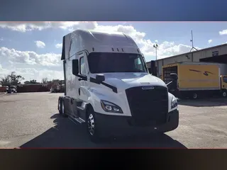 2021 Freightliner Cascadia