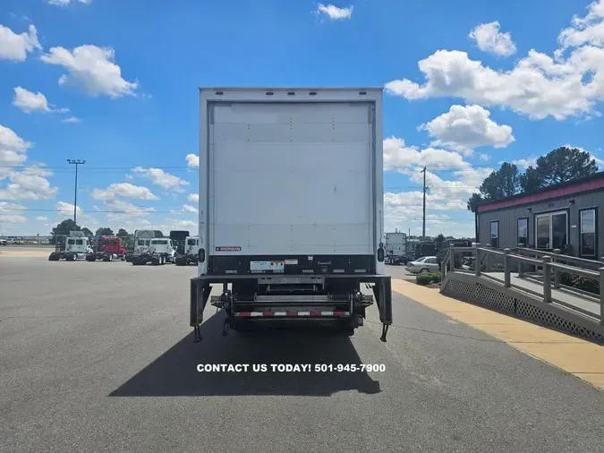 2019 FREIGHTLINER M2 106