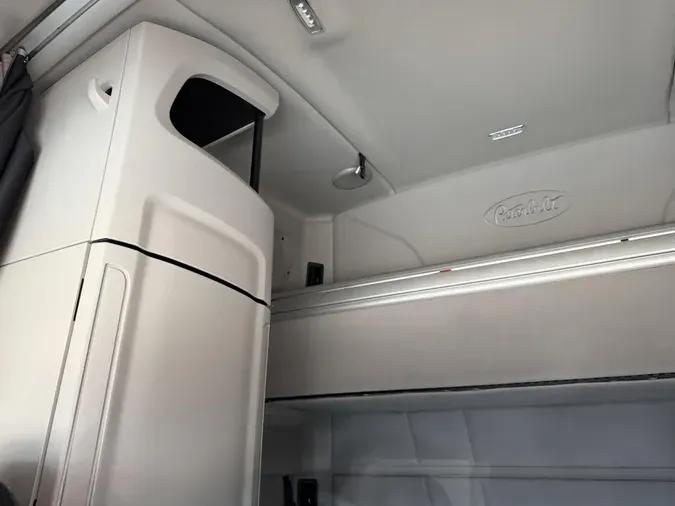 2022 Peterbilt 5799804ac2f00c64e6d3fd554d53e9e6261