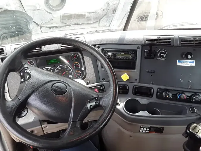 2017 FREIGHTLINER CASCADIA 125