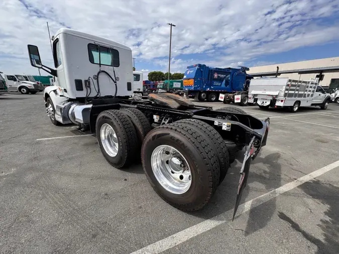 2021 Peterbilt 579