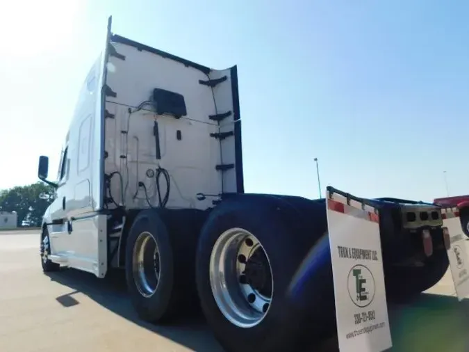 2022 Freightliner New Cascadia 126