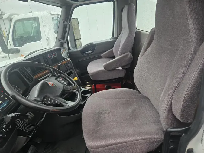 2020 International LT625