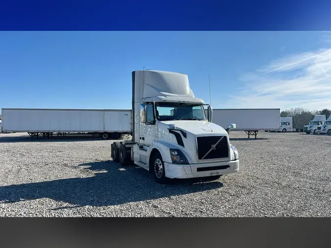 2018 Volvo VNL300981280c8db92f71d05974fd2b81f7a3b