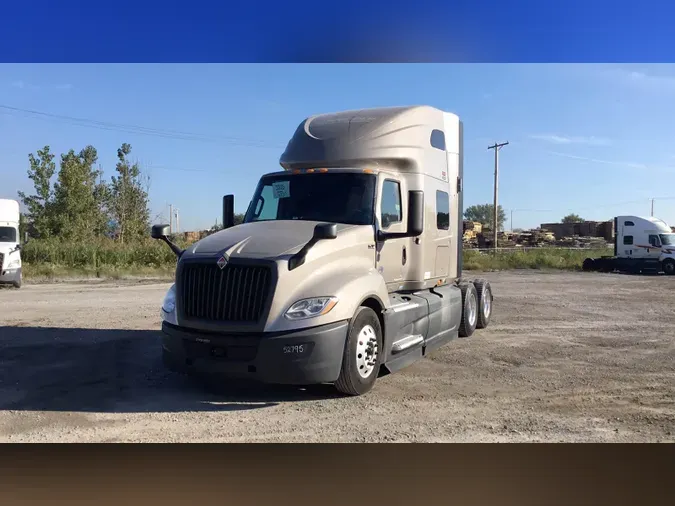 2022 International LT981305858576dc28b85fa00f12be7c43