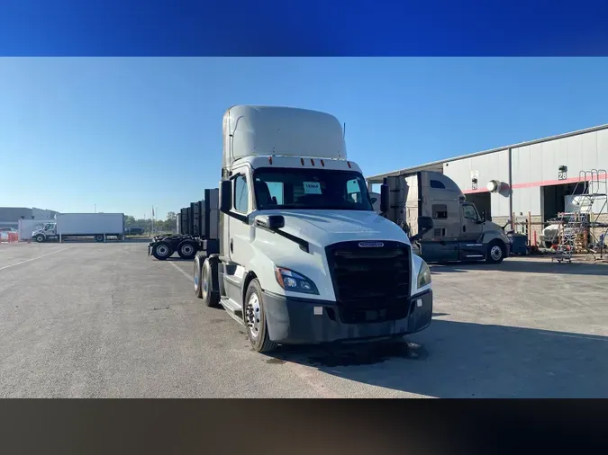 2019 Freightliner Cascadia 12698193ddad38672a9664f246de62fad2b