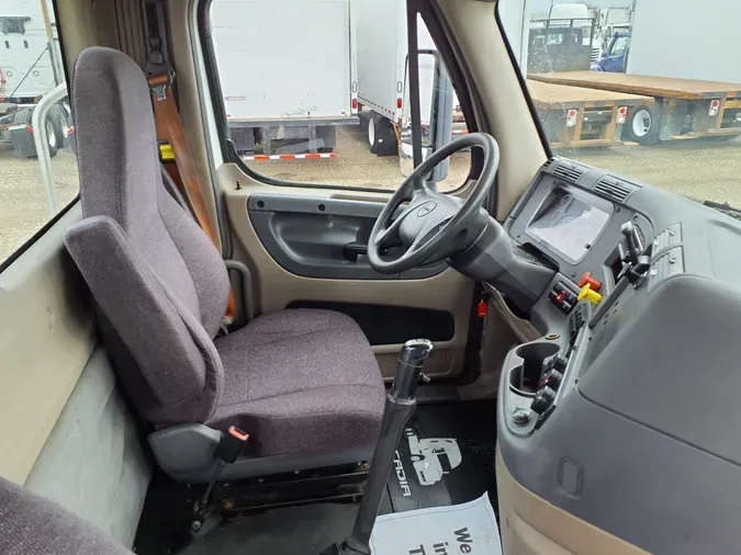 2014 FREIGHTLINER/MERCEDES CASCADIA 125