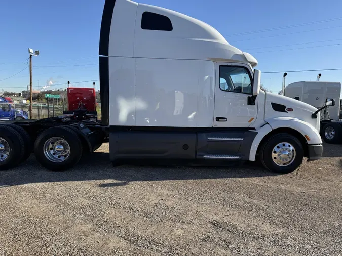 2021 Peterbilt 579