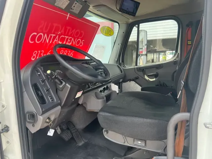 2019 FREIGHTLINER M2 106