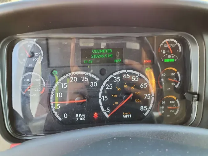 2019 FREIGHTLINER M2 106