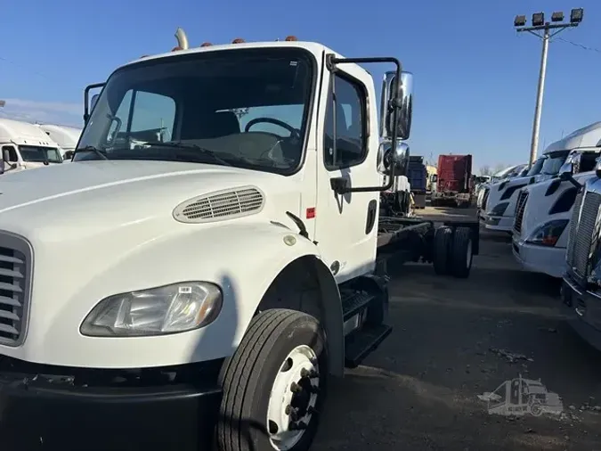 2015 FREIGHTLINER BUSINESS CLASS M2 10698200b129ae151144c947111363a729d