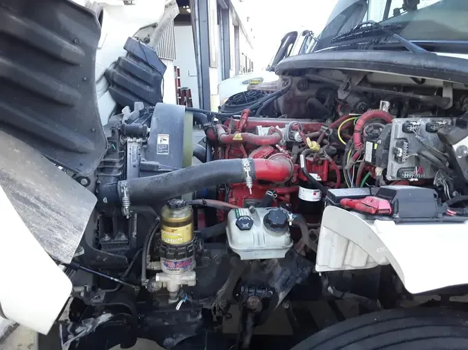 2020 FREIGHTLINER/MERCEDES M2 106