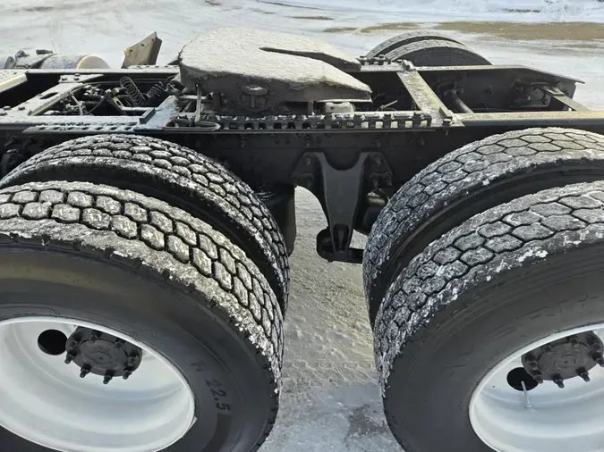 2019 International LT62598239bb005a20bc5fb95be22053d7f7a