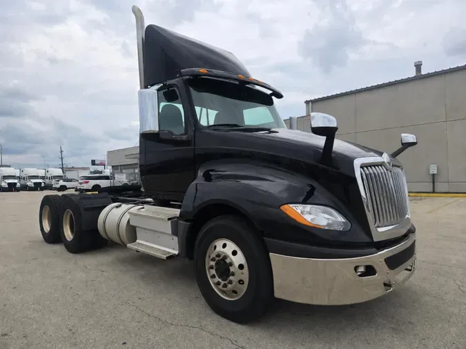 2020 International LT625