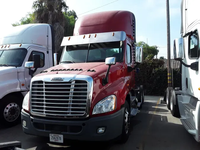 2017 FREIGHTLINER/MERCEDES CASCADIA 125