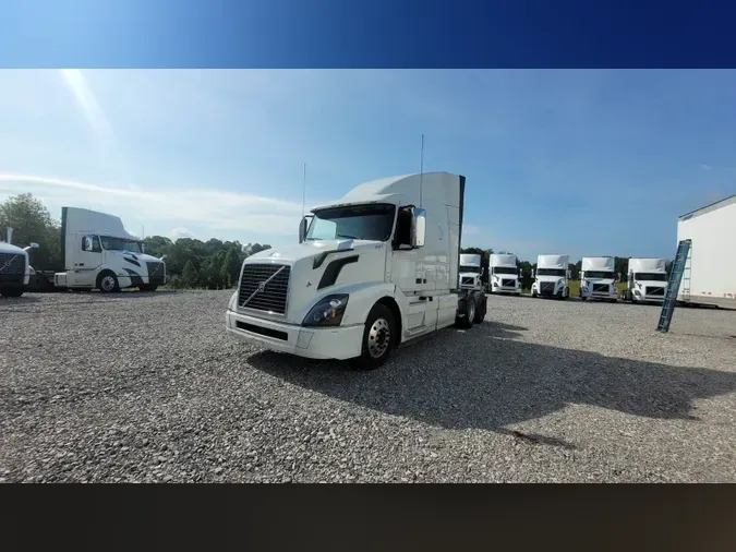 2018 Volvo VNL 740
