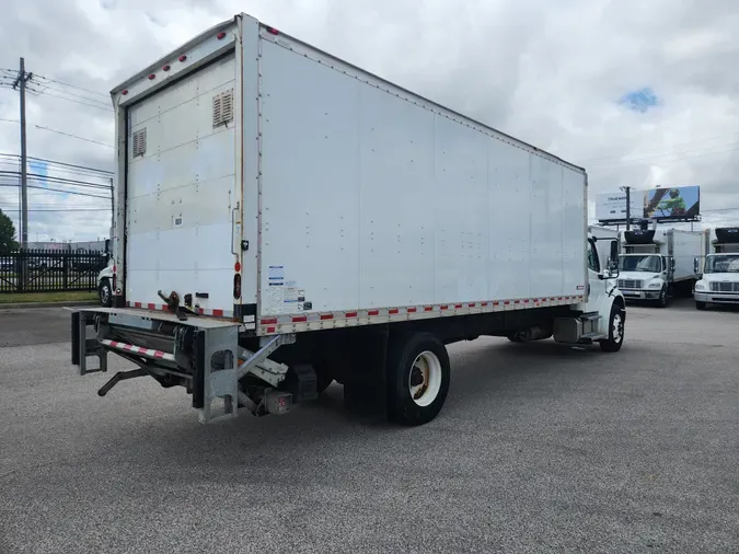 2018 FREIGHTLINER/MERCEDES M2 106