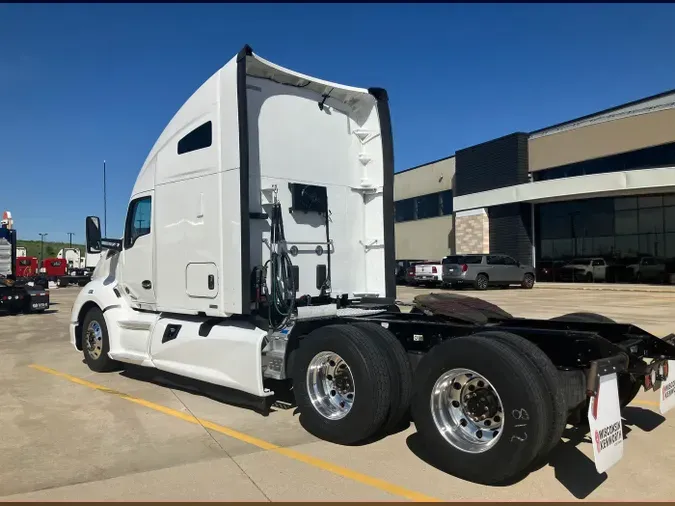 2022 Kenworth T680