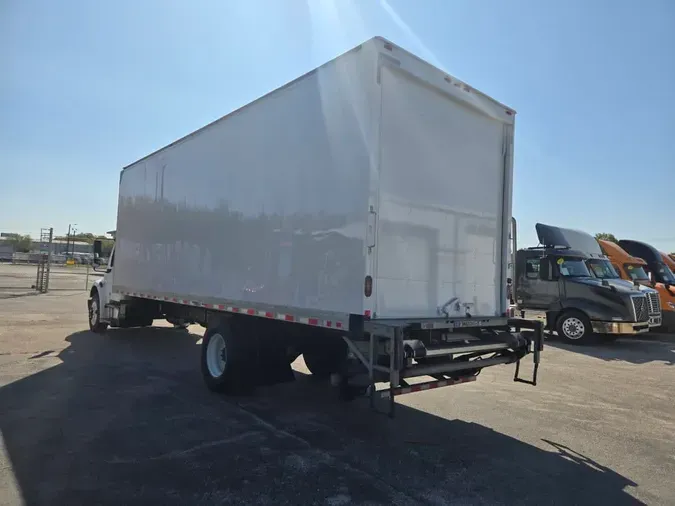 2018 FREIGHTLINER/MERCEDES M2 106