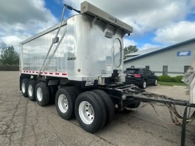 2024 EAST GENESIS MICHIGAN TRAIN