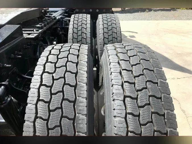 2021 INT LT625 6x4