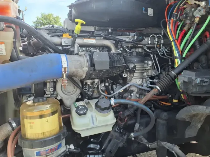 2019 FREIGHTLINER/MERCEDES CASCADIA 125