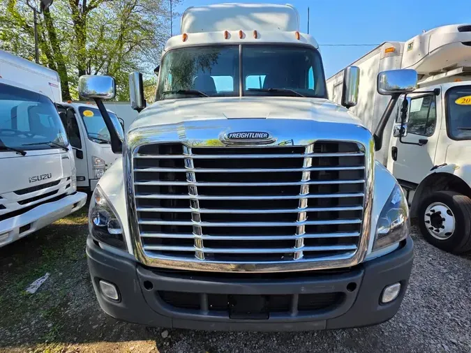 2019 FREIGHTLINER/MERCEDES CASCADIA 125