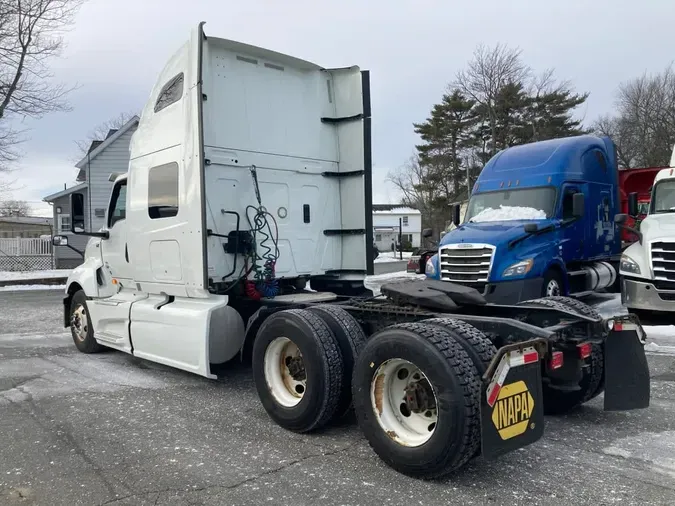 2020 NAVISTAR INTERNATIONAL LT625 SLPR CAB