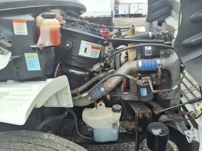 2019 FREIGHTLINER/MERCEDES M2 106