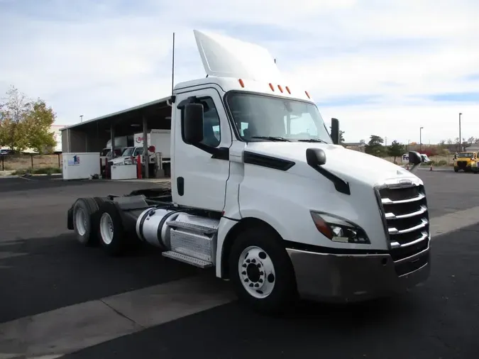 2019 FREIGHTLINER/MERCEDES NEW CASCADIA PX12664
