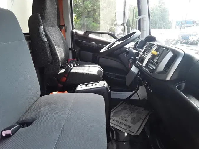 2018 HINO HINO 338