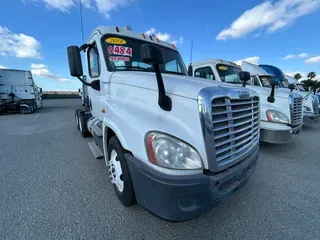 2014 FREIGHTLINER/MERCEDES CASCADIA 125