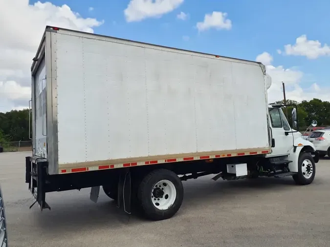 2019 NAVISTAR INTERNATIONAL 4300