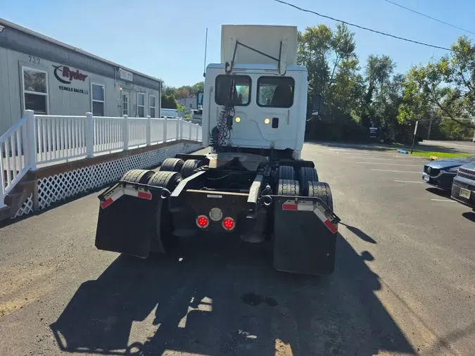 2016 FREIGHTLINER/MERCEDES CASCADIA 125