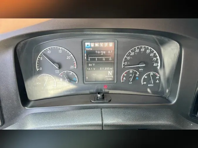 2024 Freightliner Cascadia 126